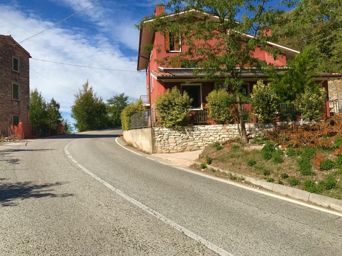 Cris Apartments SantʼAmbrogio di Valpolicella المظهر الخارجي الصورة
